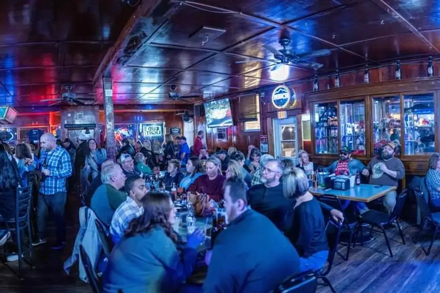 Lyle's Bar & Grill - Maryville, IL